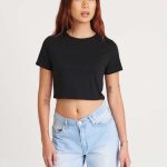 WOMEN'S TRI-BLEND CROPPED T